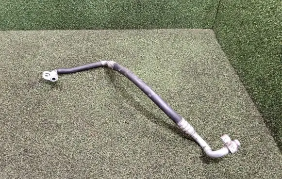 Porsche Cayenne (92A) Air conditioning (A/C) pipe/hose 7P0820721