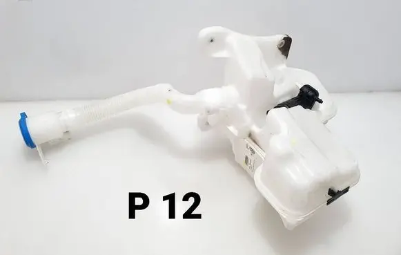 Volkswagen Tiguan Windshield washer fluid reservoir/tank 5NA955448A 5na955453a 25042016