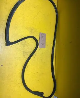 Mercedes-Benz E W211 Front door rubber seal 