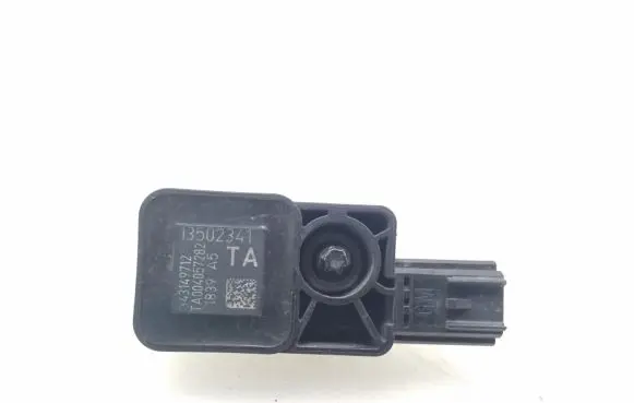 Opel Insignia A Airbag deployment crash/impact sensor 13502341