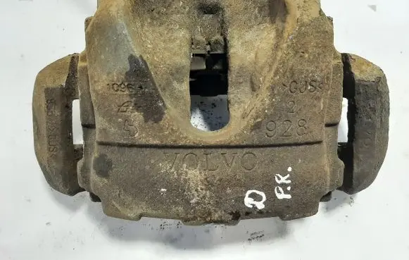 Volvo XC60 Front brake caliper