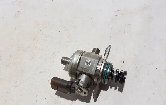 Fuel injection high pressure pump