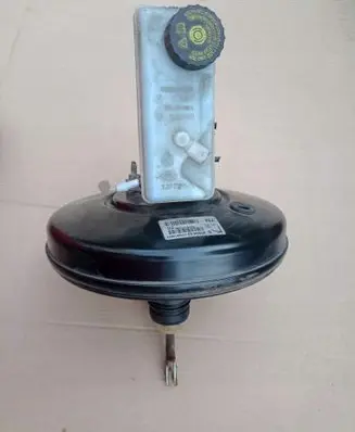 Renault Kangoo II Brake booster
