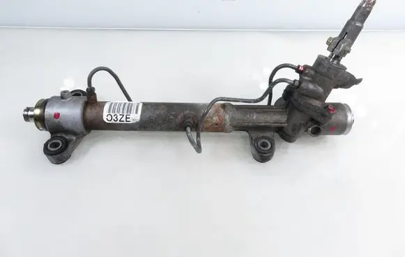 Toyota Corolla Verso E121 Steering rack