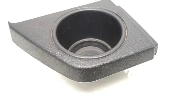 Volvo XC90 Cup holder front 