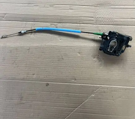 BMW i3 Front door lock 7290864 03342152