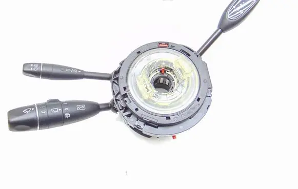Mercedes-Benz E W212 Aerial antenna switch A2129008602