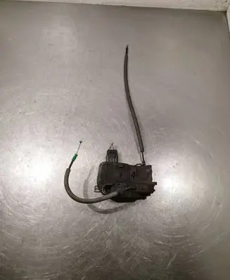 KIA Sportage Front door lock