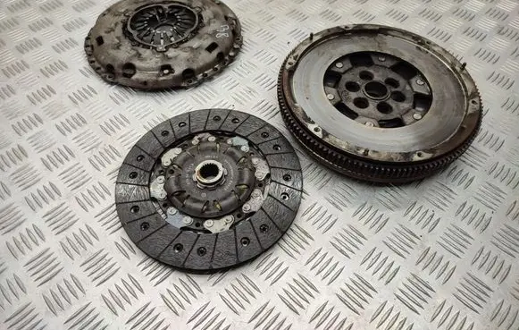 Volkswagen PASSAT B8 Clutch set kit 04L141025 022141031S