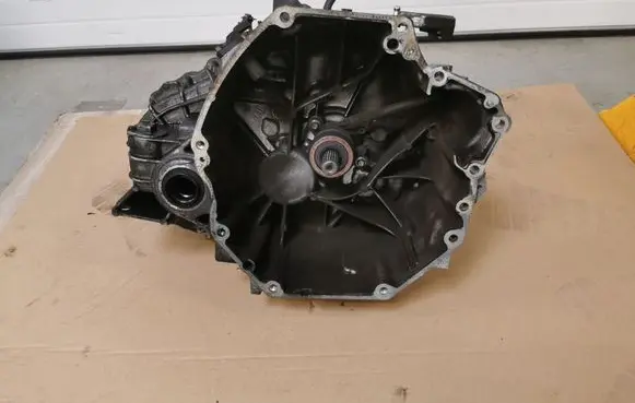 Nissan X-Trail T32 Manual 6 speed gearbox
