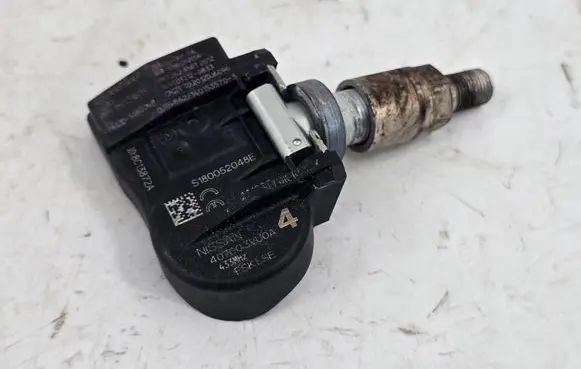 Nissan X-Trail T32 Tire pressure sensor 407003VU0A