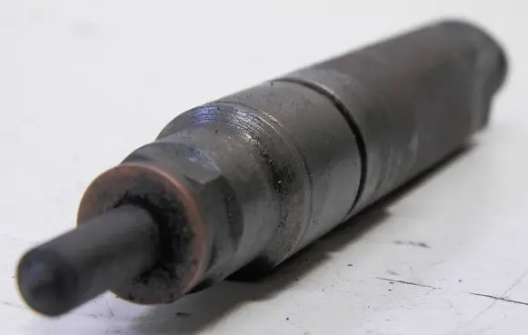 Renault Kangoo I Fuel injector 7700112883