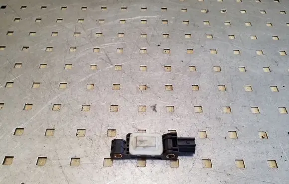 Audi A3 S3 8P Airbag deployment crash/impact sensor 4B0959643D