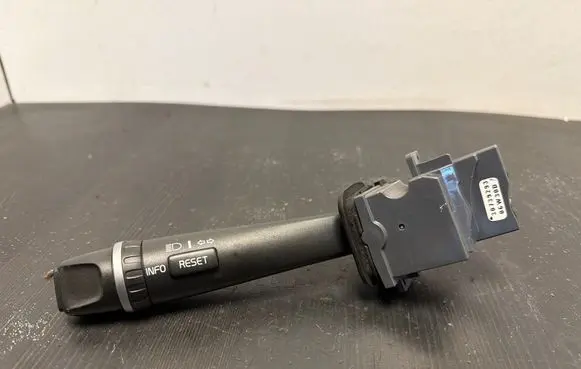 Volvo XC90 Indicator stalk 30739293 06W30D