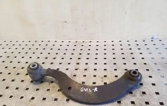 Lexus CT 200H Rear upper control arm/wishbone