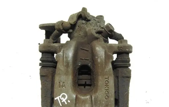 Toyota Urban Cruiser (XP110) Rear brake caliper