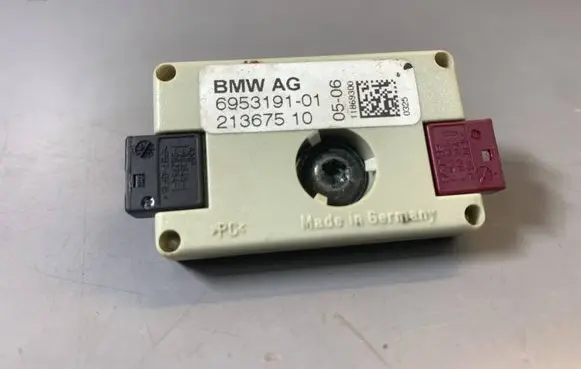 BMW 5 E60 E61 Antenna control unit 6953191 21367510