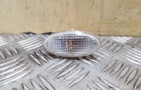 Mazda 6 Front fender indicator light P2829