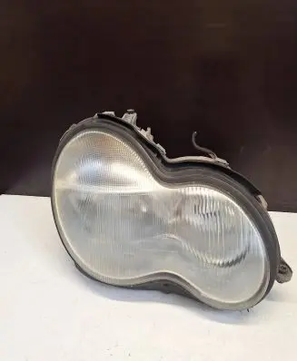 Mercedes-Benz C W203 Headlight/headlamp A2038200261 0301166202