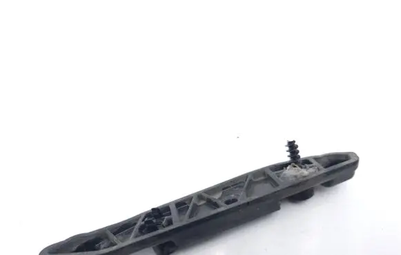 BMW 4 F32 F33 Fender mounting bracket 7294678 15857711