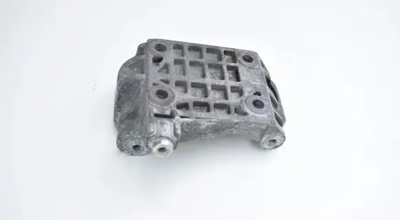 Audi Q7 4L Engine mounting bracket 059903143AC