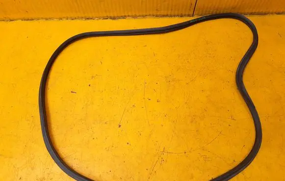 MG MG5 II Trunk rubber seal (body) 10321485