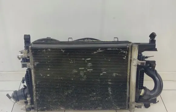Opel Astra J Radiator set 