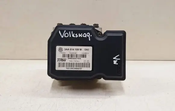 Volkswagen PASSAT B7 ABS Pump 3AA614109M 54085806B 17654032