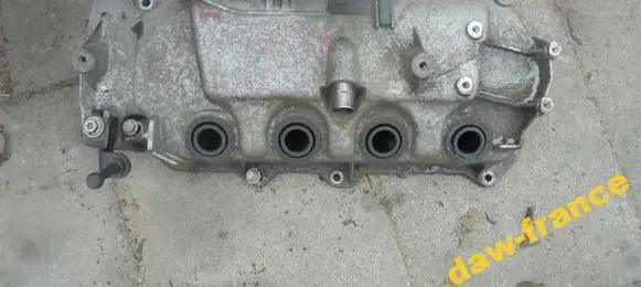 Renault Clio III Rocker cam cover 8200541584