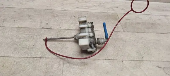 Audi A3 S3 8L Central locking motor 8L0862153