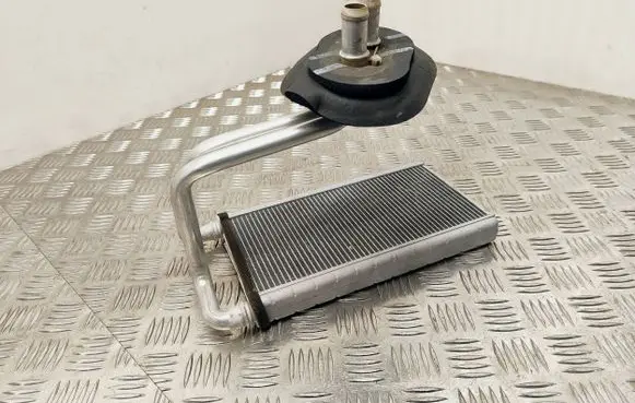Ford Focus Heater blower radiator