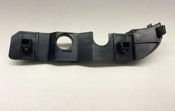 Hyundai Getz Front bumper mounting bracket 865911C300