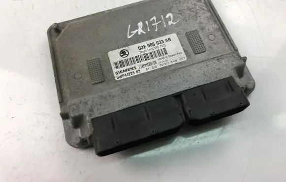 Skoda Fabia Mk1 (6Y) Other control units/modules 03E906033AB