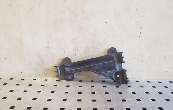 Audi A6 S6 C4 4A Front bumper mounting bracket 4A0807283A