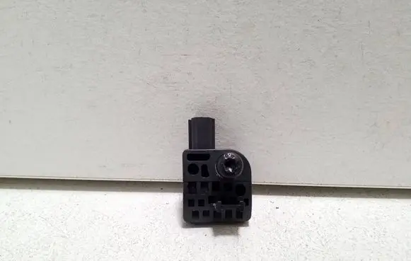 Tesla Model S Airbag deployment crash/impact sensor 100527400B