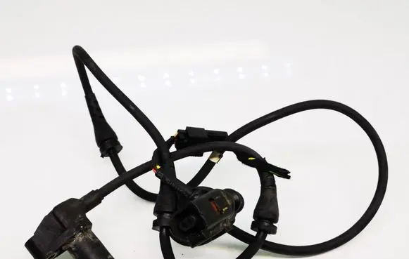 Audi A4 S4 B7 8E 8H ABS brake wheel speed sensor 0265006808 8E0927803B 62031075K