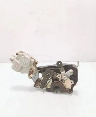 Hyundai Elantra Rear door lock
