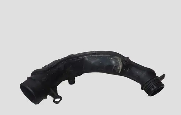 Citroen C5 Intercooler hose/pipe M06021A152