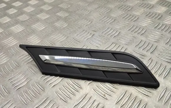 Suzuki Vitara (LY) Other body part 7261154P0