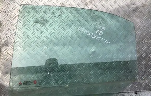 Mitsubishi Carisma Rear door window glass