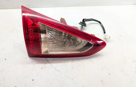 Infiniti QX50 (J50) Tailgate rear/tail lights