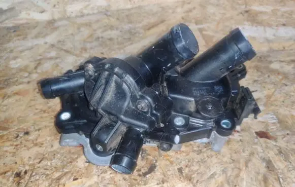 Skoda Octavia Mk3 (5E) Water pump 04E121042L 04E121600AH