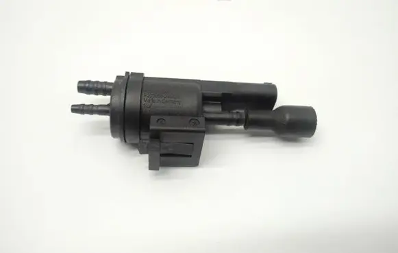 Mercedes-Benz E W213 Turbo solenoid valve A0005003201 P200058249824