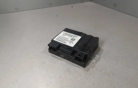 Mercedes-Benz C W205 Fuel injection pump control unit/module A0009006612 A2C90180510 160183048329E