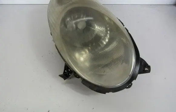 Nissan Micra Headlight/headlamp 