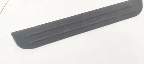 Mazda CX-7 Rear sill trim cover EG21687H0