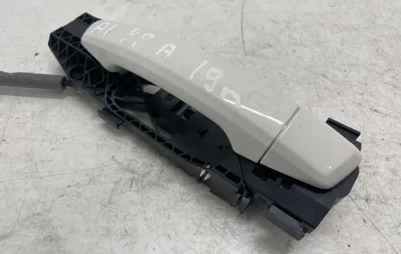 Audi A1 Front door exterior handle 5N0837017D