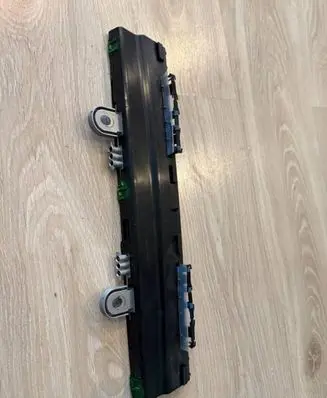 Mercedes-Benz S W221 Aerial antenna amplifier A2218204189 12415300 2218204189