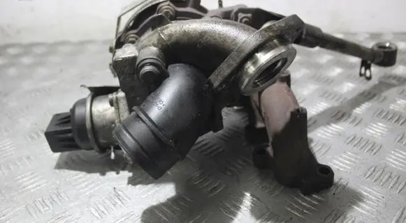 Skoda Rapid (NH) Supercharger 03L255056R