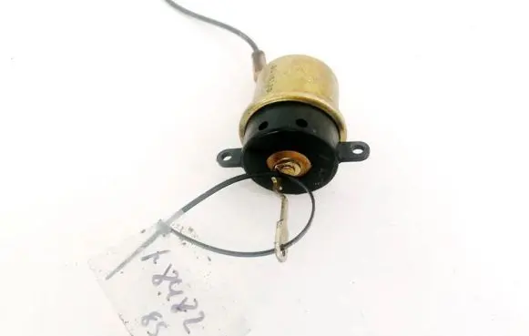 Vacuum air tank